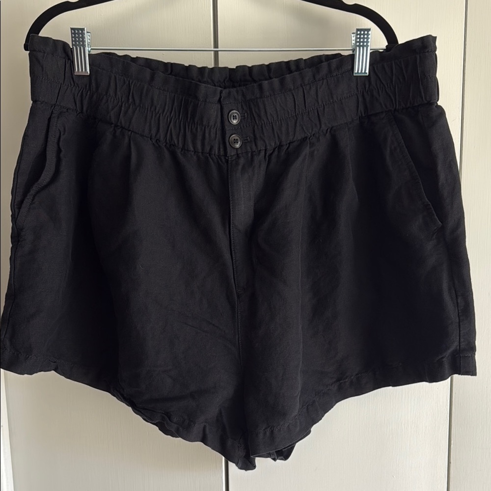 Madewell Black linen elastic waist shorts - Picture 2 of 7